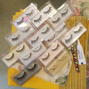*Sold***Assorted lashes